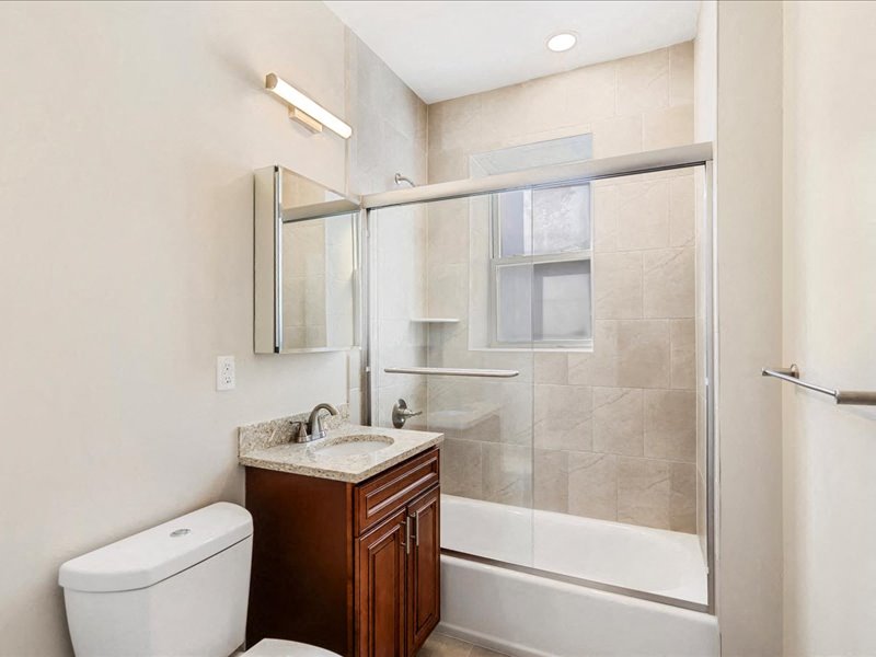 Gallery Photo 18